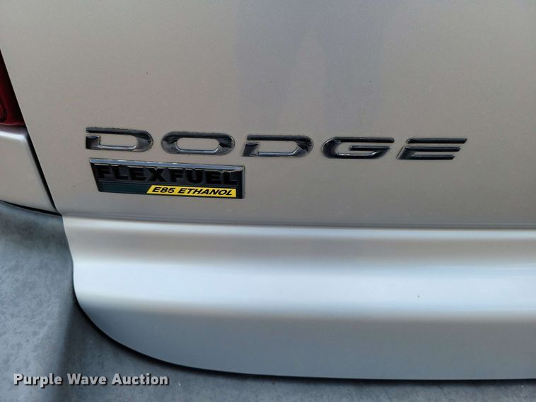 image for item DX7099 2007 Dodge Caravan SE van