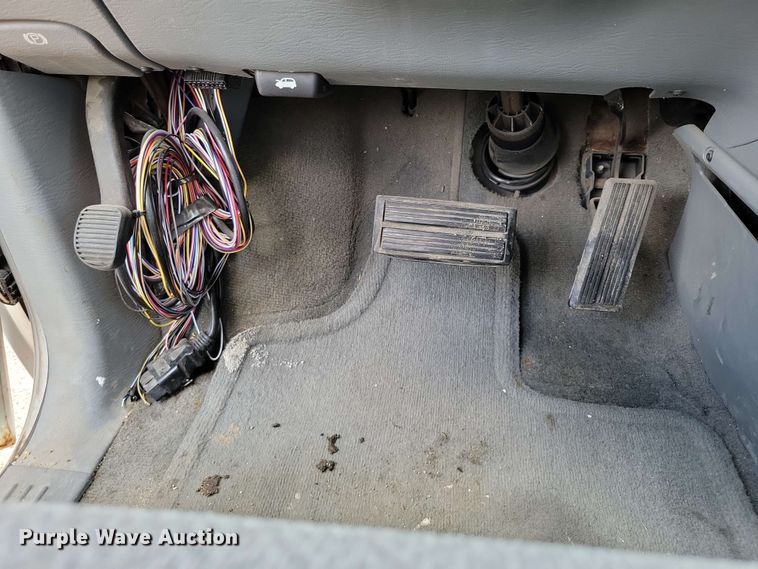 image for item DX7099 2007 Dodge Caravan SE van