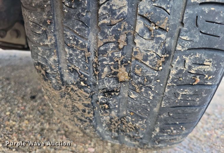 image for item DX7099 2007 Dodge Caravan SE van