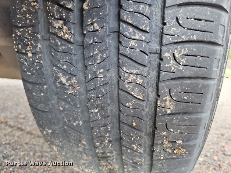 image for item DX7099 2007 Dodge Caravan SE van