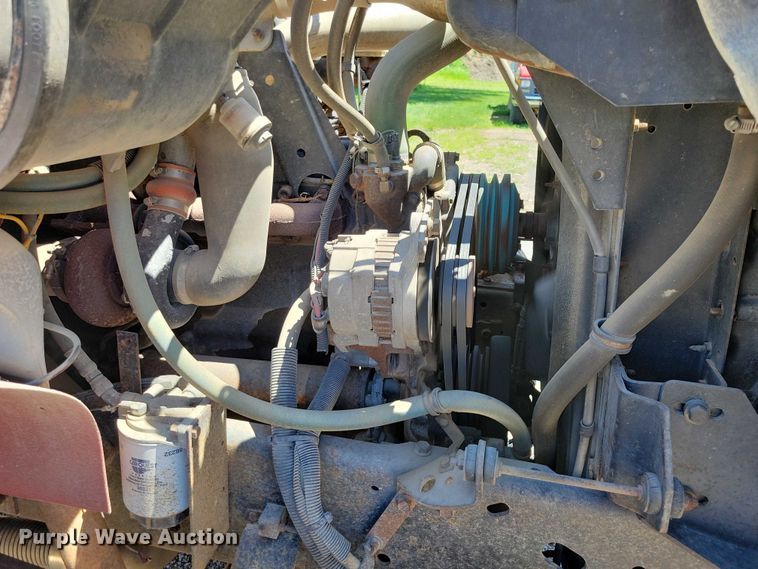 image for item DX7107 1993 International 4900 dump truck