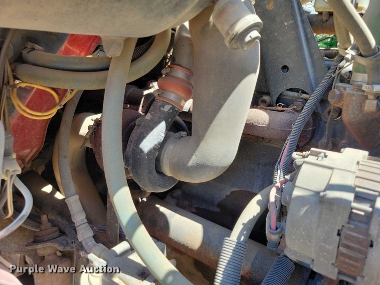 image for item DX7107 1993 International 4900 dump truck