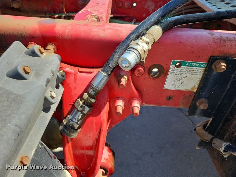 image for item DX7116 2002 Sterling AT9500 semi truck