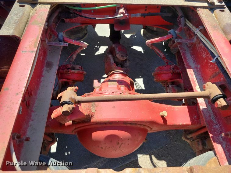 image for item DX7116 2002 Sterling AT9500 semi truck