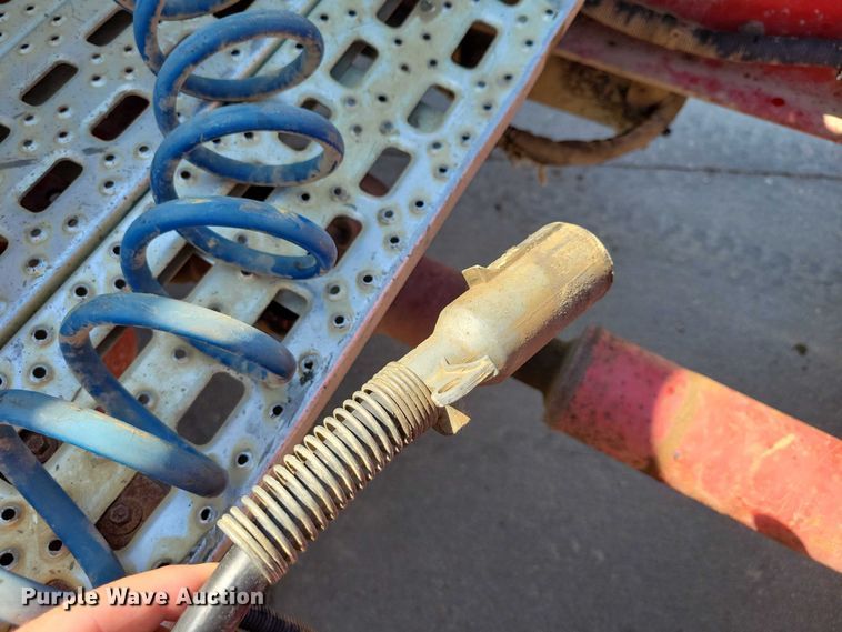 image for item DX7116 2002 Sterling AT9500 semi truck