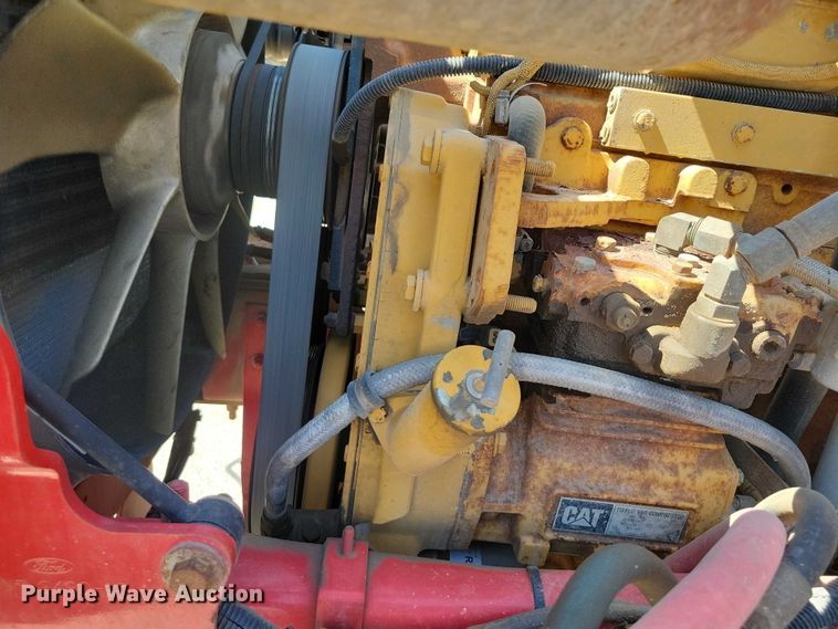 image for item DX7116 2002 Sterling AT9500 semi truck