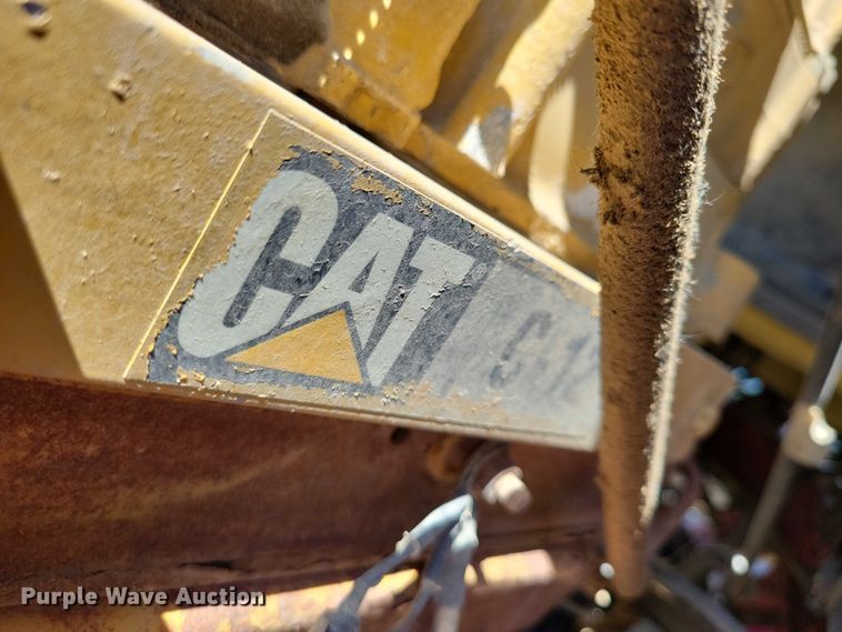 image for item DX7116 2002 Sterling AT9500 semi truck