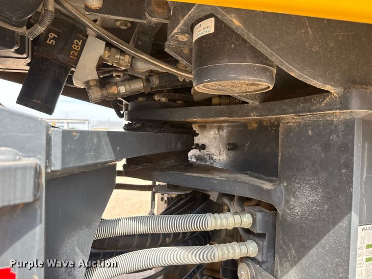 image for item DY0217 2009 Komatsu WA320-6 wheel loader
