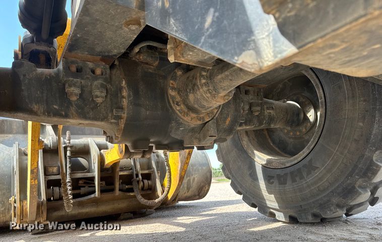 image for item DY0217 2009 Komatsu WA320-6 wheel loader