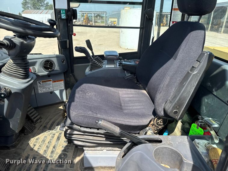 image for item DY0217 2009 Komatsu WA320-6 wheel loader