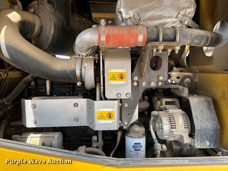 image for item DY0217 2009 Komatsu WA320-6 wheel loader