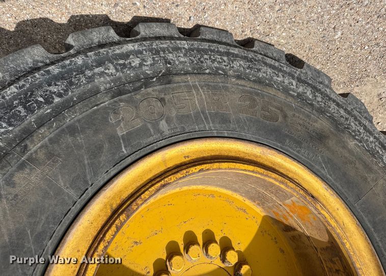 image for item DY0217 2009 Komatsu WA320-6 wheel loader