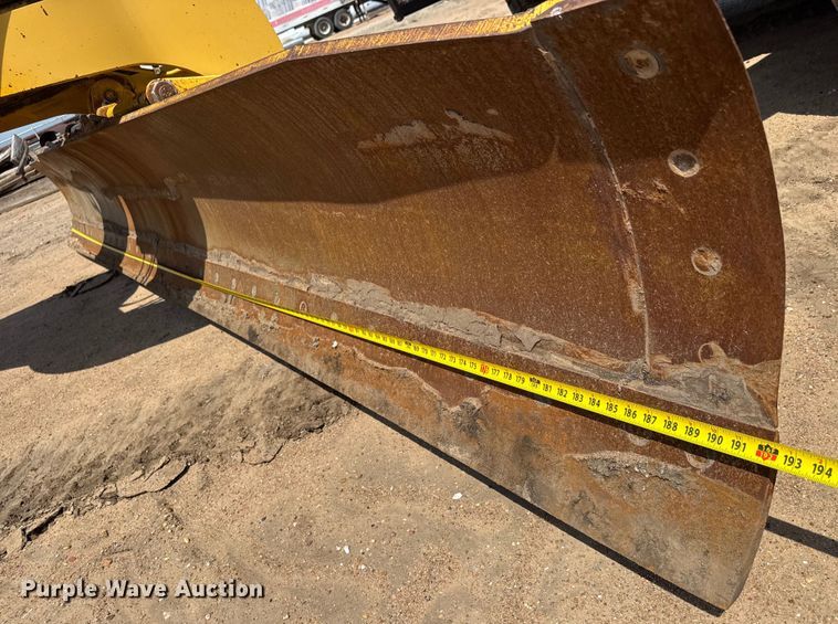 image for item DY0218 2005 Komatsu  GD655-3C motor grader