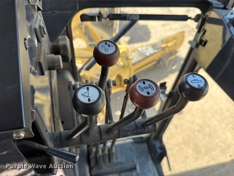 image for item DY0218 2005 Komatsu  GD655-3C motor grader