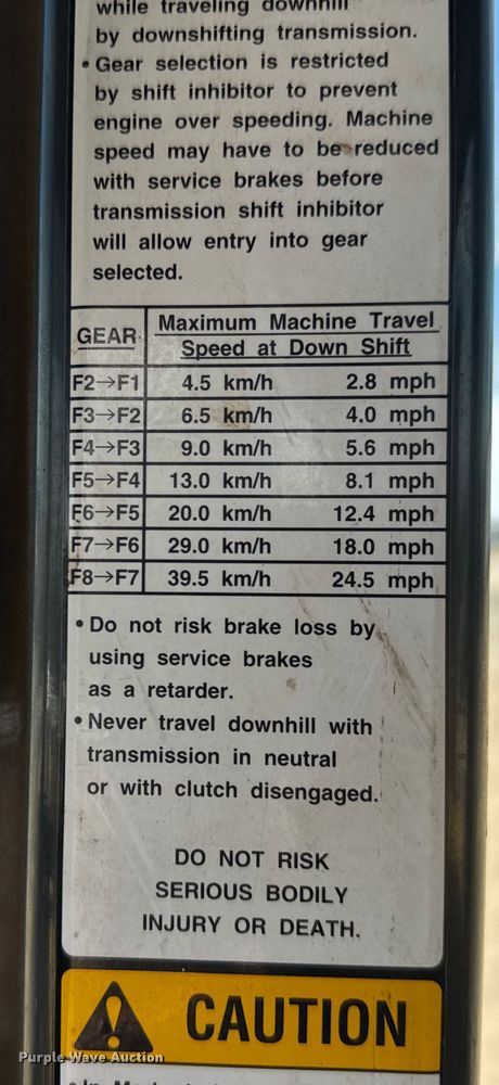 image for item DY0218 2005 Komatsu  GD655-3C motor grader