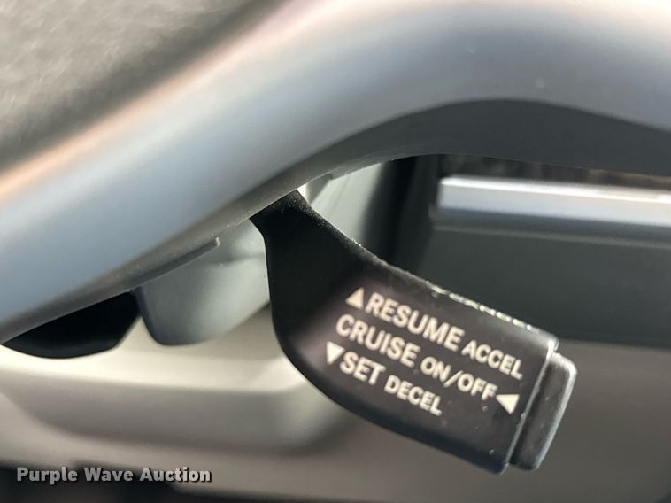 image for item DY0224 2010 Dodge Grand Caravan SXT van