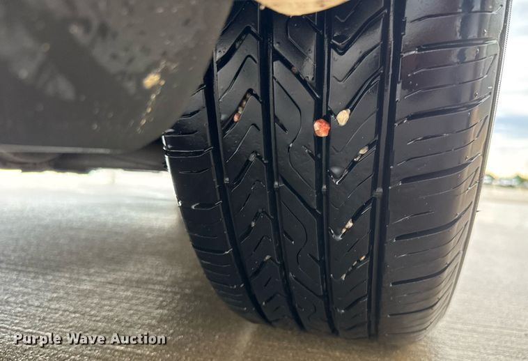 image for item DY0224 2010 Dodge Grand Caravan SXT van