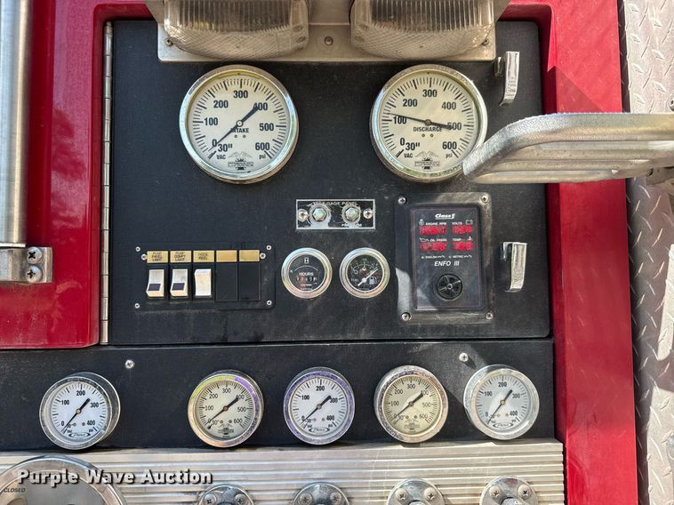 image for item DY0225 2004 Freightliner  Eagle pumper fire truck