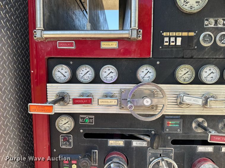 image for item DY0225 2004 Freightliner  Eagle pumper fire truck