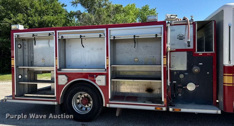image for item DY0225 2004 Freightliner  Eagle pumper fire truck