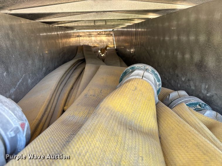 image for item DY0225 2004 Freightliner  Eagle pumper fire truck