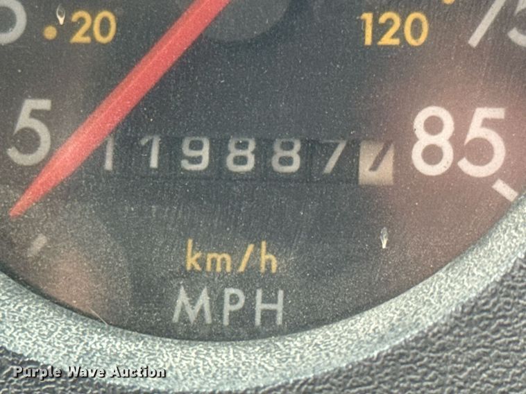 image for item DY0225 2004 Freightliner  Eagle pumper fire truck