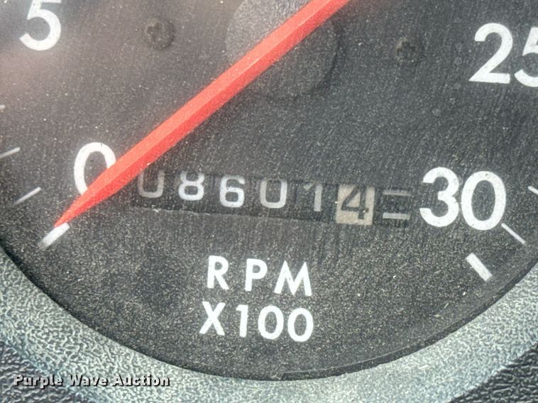 image for item DY0225 2004 Freightliner  Eagle pumper fire truck