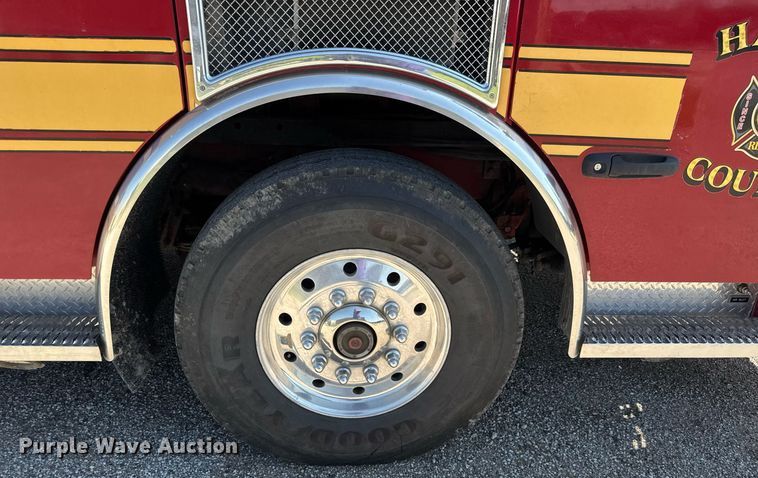 image for item DY0225 2004 Freightliner  Eagle pumper fire truck