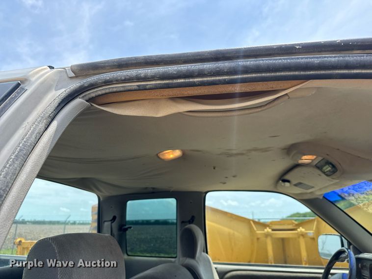 image for item DY0227 1995 Dodge Ram 1500 Club Cab pickup truck