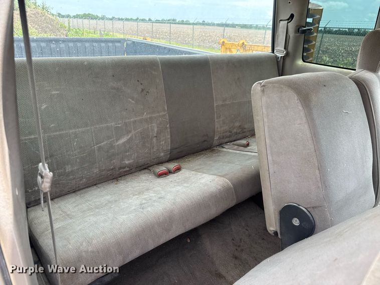 image for item DY0227 1995 Dodge Ram 1500 Club Cab pickup truck