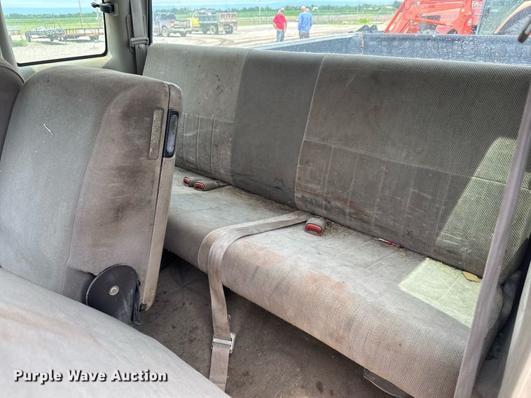 image for item DY0227 1995 Dodge Ram 1500 Club Cab pickup truck