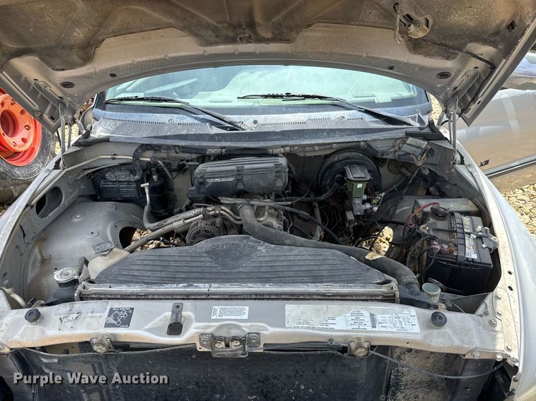 image for item DY0227 1995 Dodge Ram 1500 Club Cab pickup truck