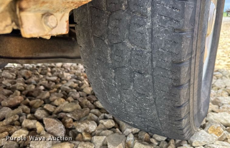 image for item DY0227 1995 Dodge Ram 1500 Club Cab pickup truck