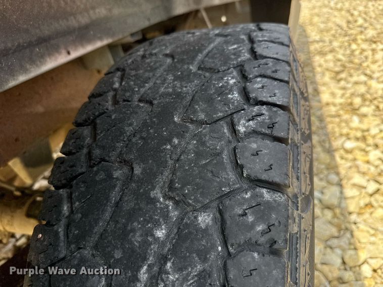 image for item DY0227 1995 Dodge Ram 1500 Club Cab pickup truck