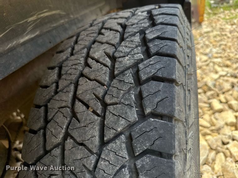 image for item DY0227 1995 Dodge Ram 1500 Club Cab pickup truck