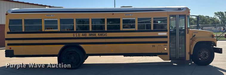 image for item DY0228 2000 Blue Bird school bus