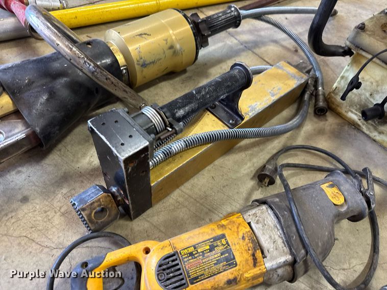 image for item DY0229 Rescue equipment