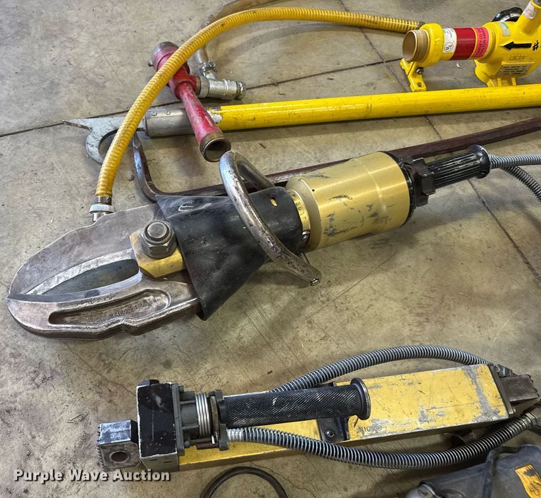 image for item DY0229 Rescue equipment