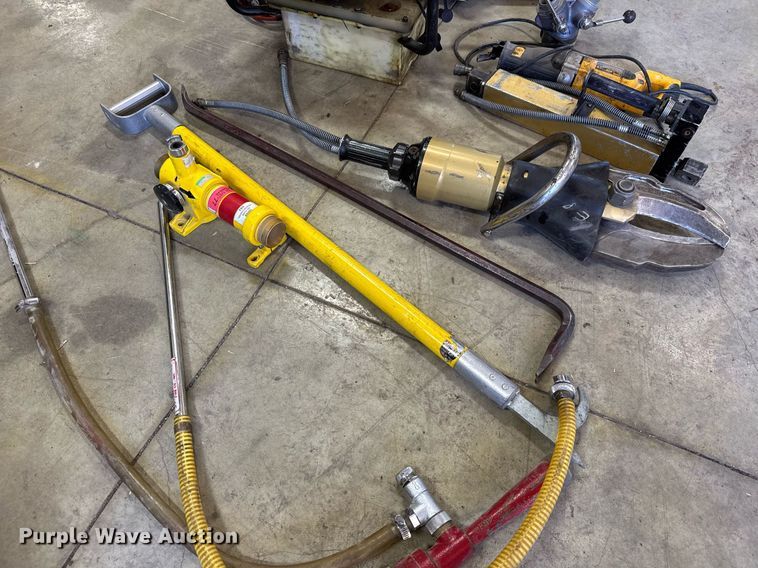 image for item DY0229 Rescue equipment