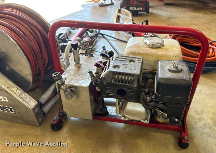 image for item DY0230 Rescue equipment