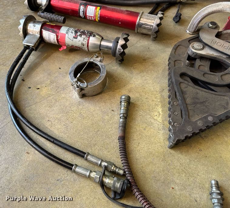 image for item DY0230 Rescue equipment