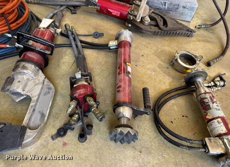 image for item DY0230 Rescue equipment