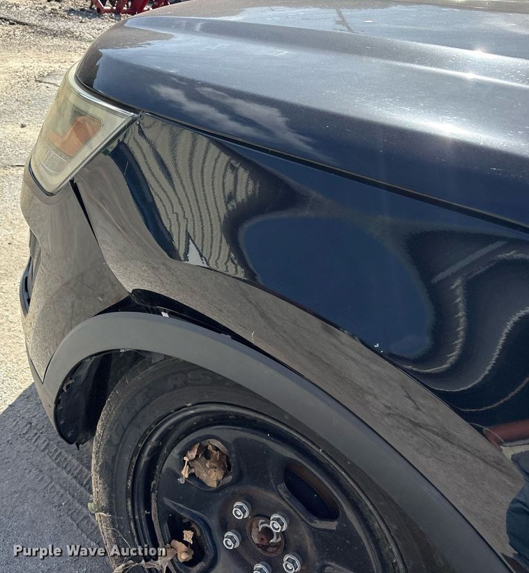 image for item DY0679 2016 Ford Explorer Police SUV