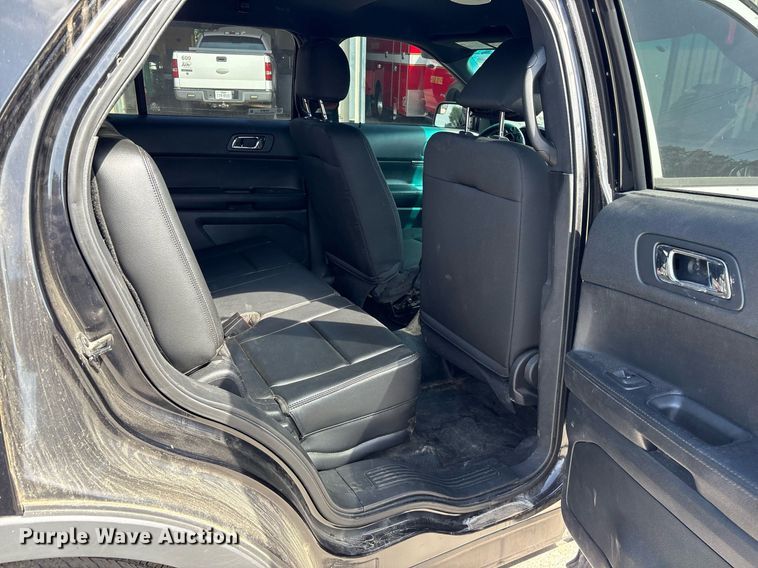 image for item DY0679 2016 Ford Explorer Police SUV