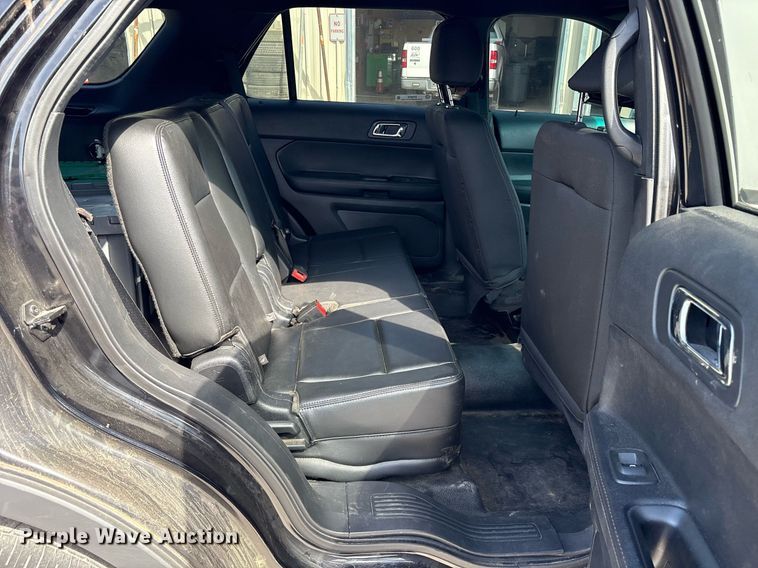 image for item DY0679 2016 Ford Explorer Police SUV