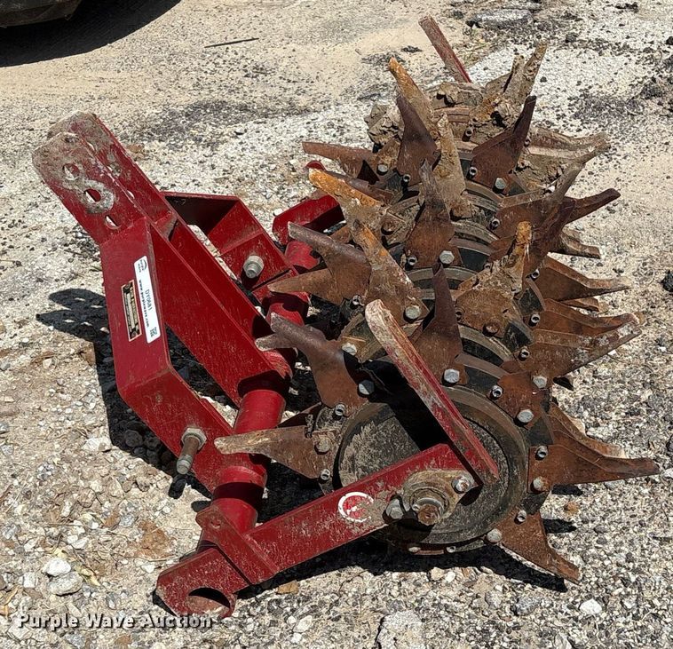 image for item DY0681 Toro Turf 96 aerator