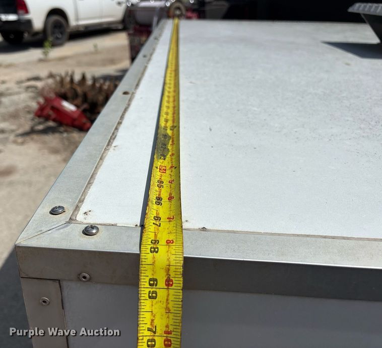 image for item DY0682 Deerskin truck bed dog box 