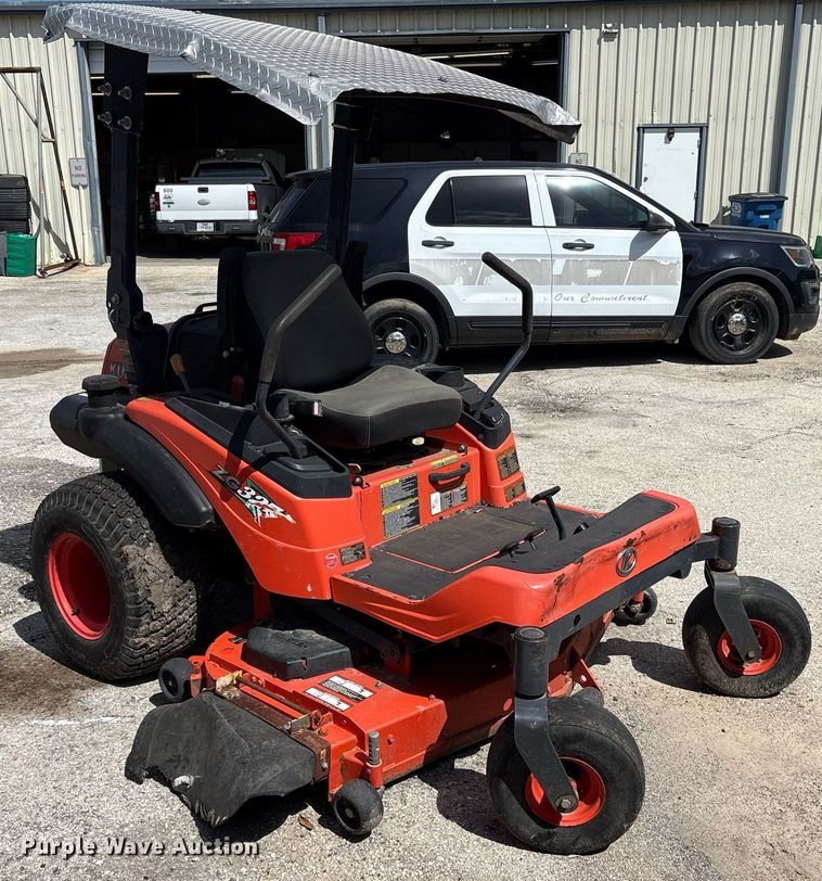 image for item DY0683 Kubota ZG327 ZTR lawn mower