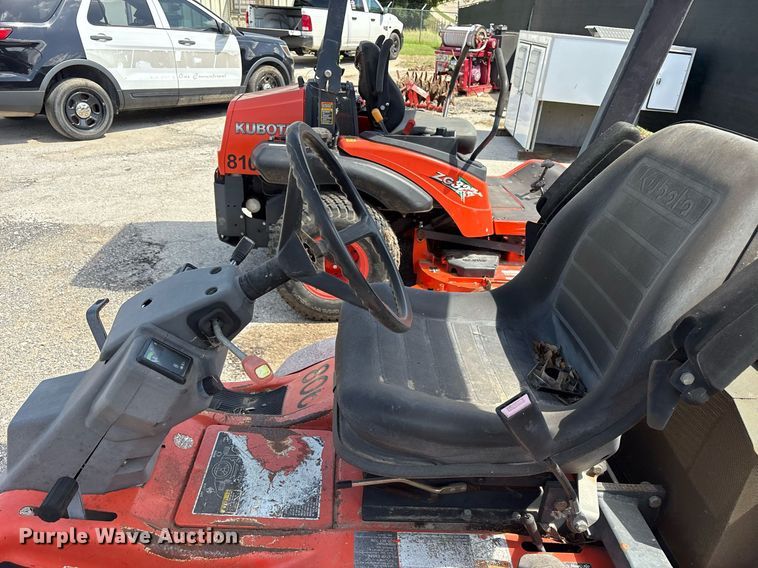 image for item DY0684 Kubota F2560 lawn mower