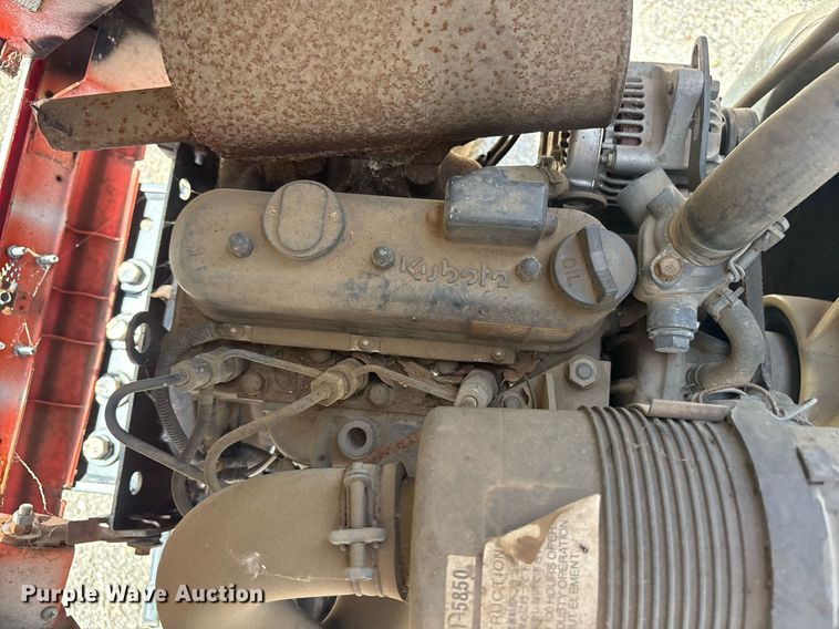 image for item DY0684 Kubota F2560 lawn mower